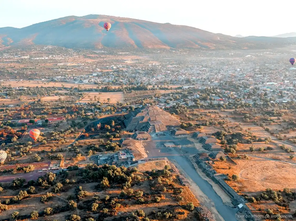 Private transportation included on the Teotihuacan balloon ride